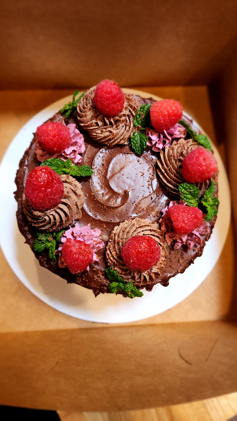 Custom Gluten-Free Cakes